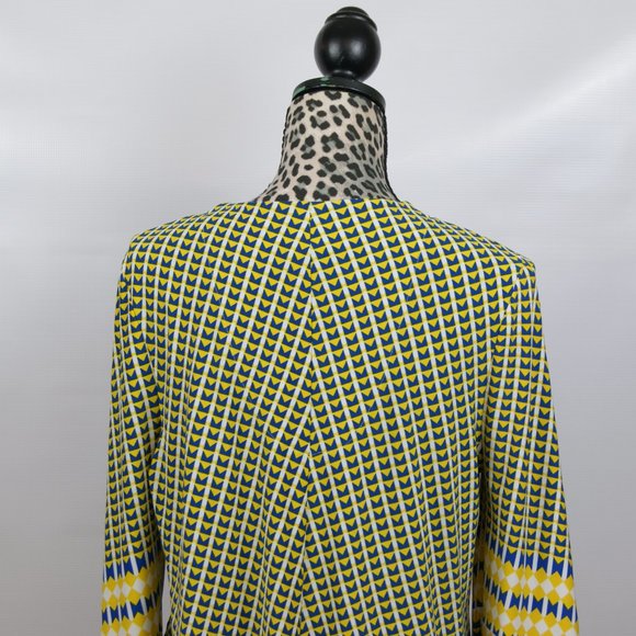 Chico's 1 top handkerchief hem 3/4 bell sleeve - Picture 7 of 14